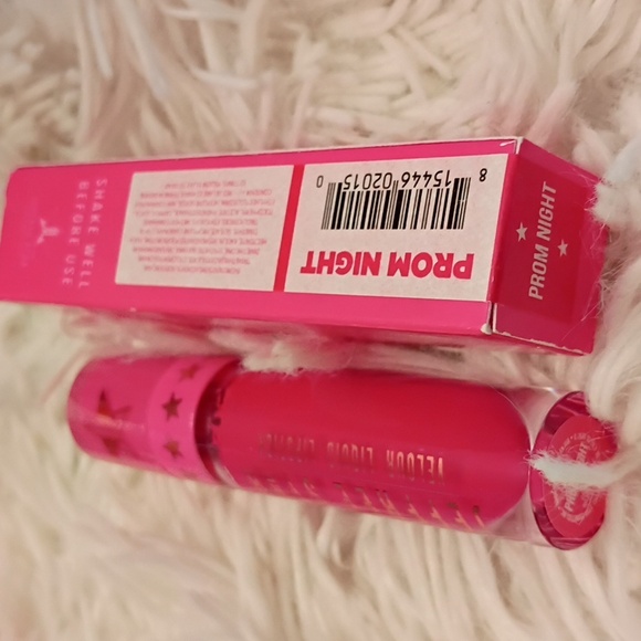 New Jeffree Star Matte Velour Liquid Lipstick In Prom Night A Bold Bright Pink - Picture 7 of 8